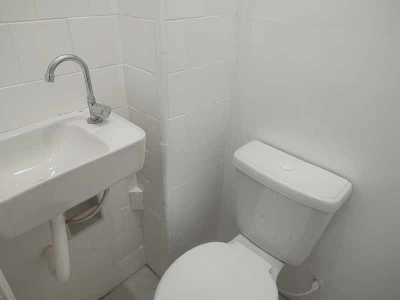 Apartamento à venda Grajaú com 81m² e 2 quartos por R$ 380.000 - banheiro-servico2.jpeg