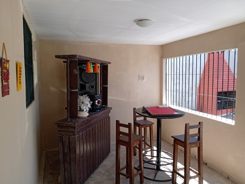 Casa à venda Centro com 250m² e 5 quartos por R$ 539.900 - img-20231228-130050676.jpg
