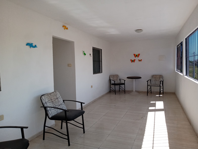 Casa à venda Centro com 250m² e 5 quartos por R$ 539.900 - img-20231228-131541687.jpg