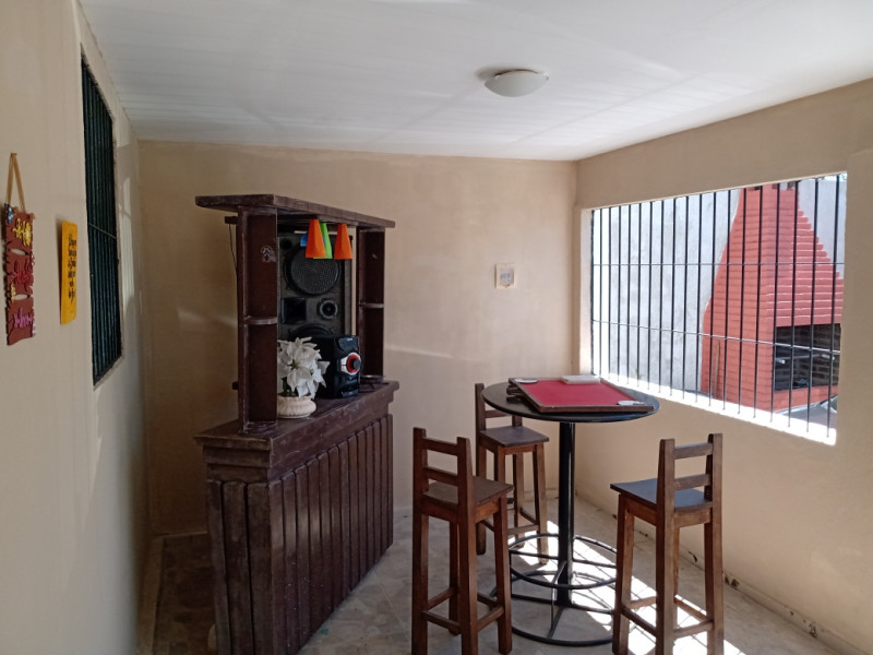 Casa à venda Centro com 250m² e 5 quartos por R$ 539.900 - img-20240124-011207.jpg
