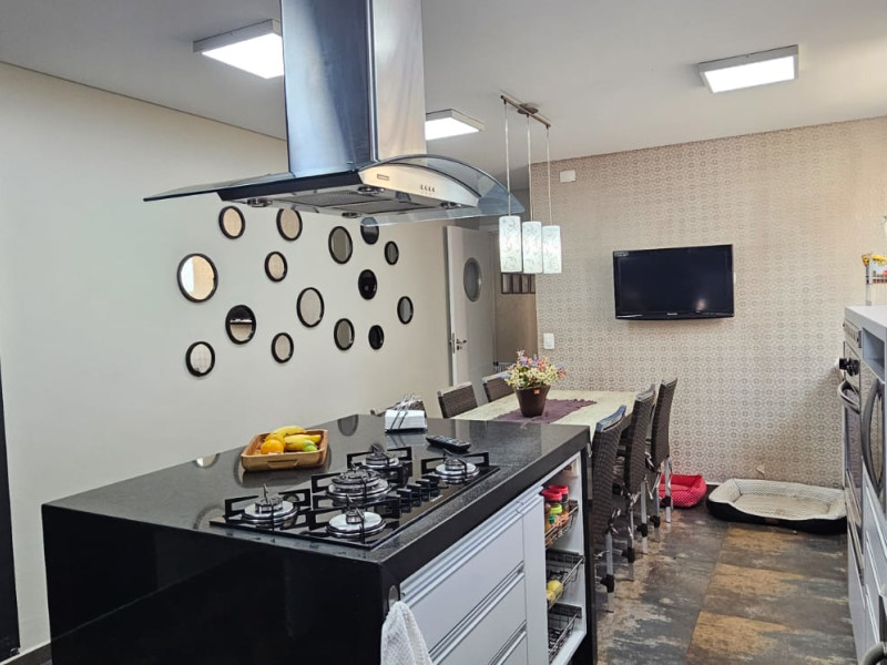 Casa à venda Santa Maria com 376m² e 3 quartos por R$ 1.880.000 - img-20240118-wa0048.jpg