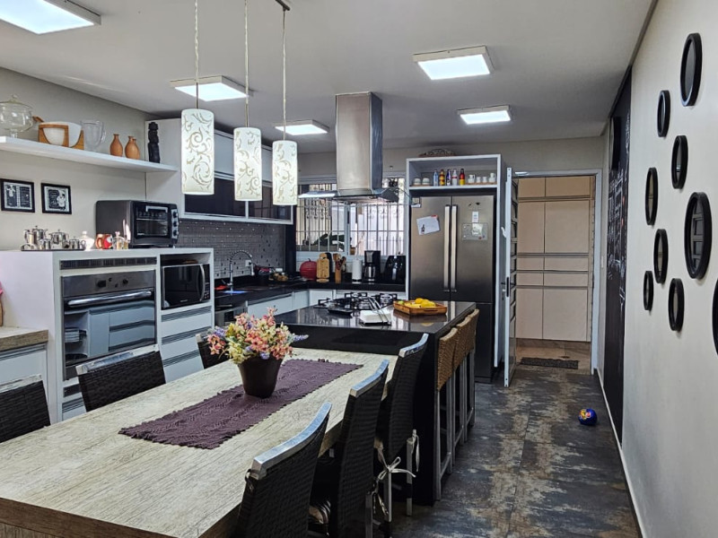 Casa à venda Santa Maria com 376m² e 3 quartos por R$ 1.880.000 - img-20240118-wa0049.jpg