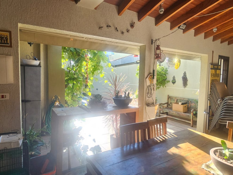 Casa à venda Santa Maria com 376m² e 3 quartos por R$ 1.880.000 - img-20240118-wa0078.jpg