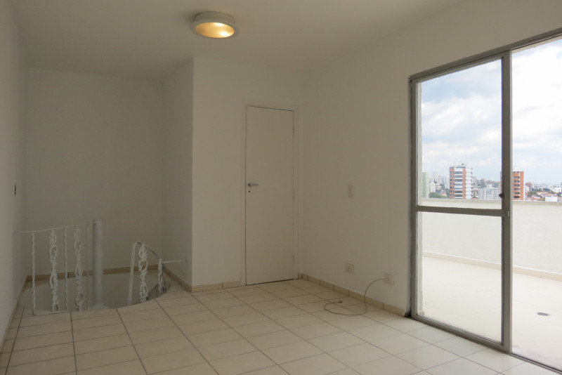Sítio à venda Cangaíba com 9000m² e 3 quartos por R$ 900.000 - 1355272586-img-4716.JPG