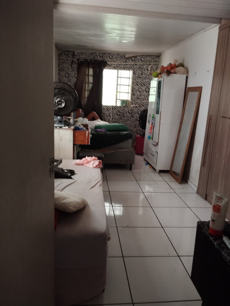 Casa à venda Chácara dos Pinheiros com 130m² e 2 quartos por R$ 200.000 - 935906244-img-20231210-110042.jpg