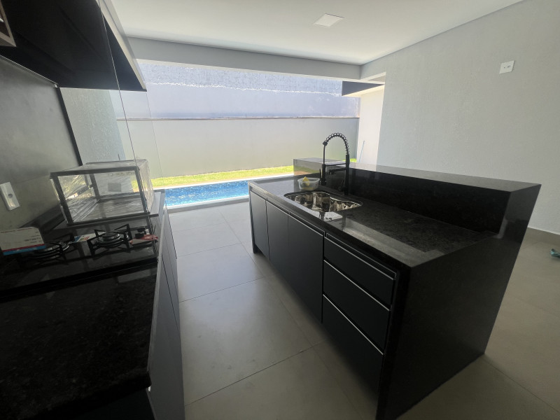 Casa à venda Swiss Park com 211m² e 3 quartos por R$ 2.050.000 - 1767801670-img-9710.jpeg