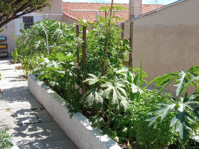 Casa à venda Jardim Bandeiras com 168m² e 3 quartos por R$ 780.000 - 633274713-42.jpeg