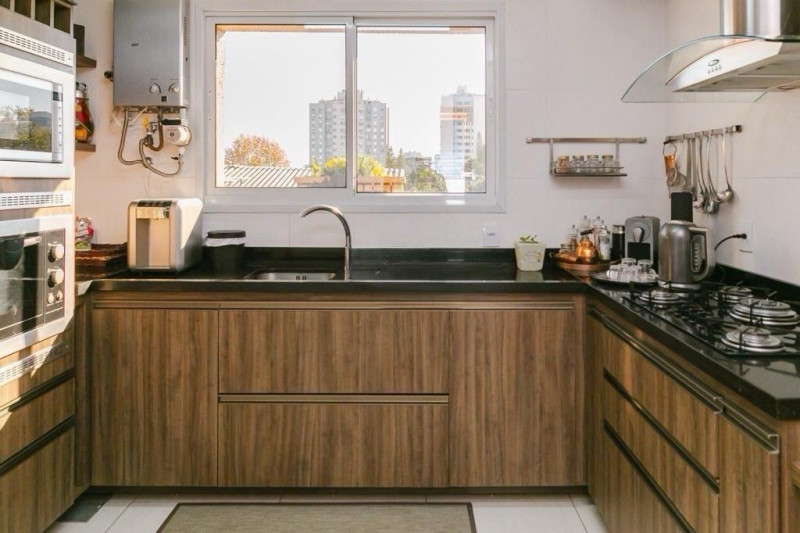 Cobertura à venda Cristal com 130m² e 2 quartos por R$ 510.000 - 2061588510-b298f08c-0f32-4883-9b9c-569bef52ead9.jpeg