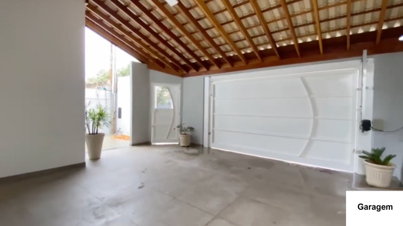 Casa à venda Jardim Nova Yorque com 300m² e 3 quartos por R$ 460.000 - 2002705565-garagem.jpg