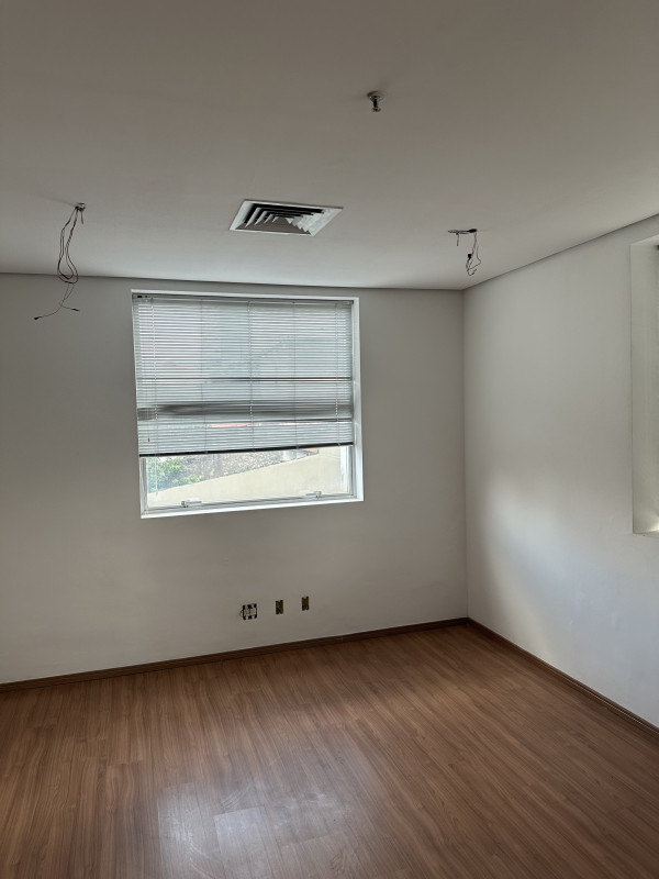 Comercial à venda Aclimação com 33m² e 1 quarto por R$ 280.000 - 1058461126-img-9831.jpeg