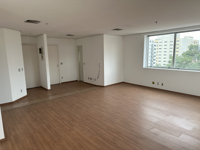 Comercial à venda Aclimação com 33m² e 1 quarto por R$ 280.000 - 260374505-img-9794.jpeg