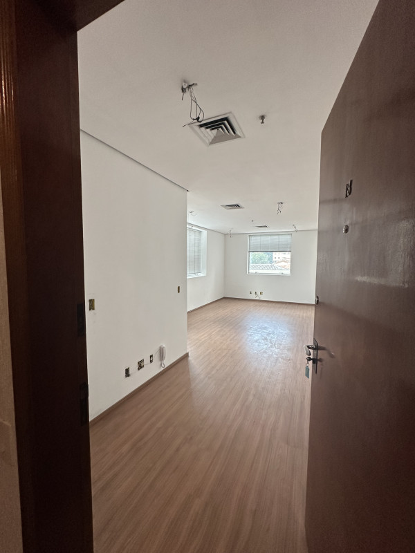 Comercial à venda Aclimação com 33m² e 1 quarto por R$ 280.000 - 381577080-img-9817.jpeg