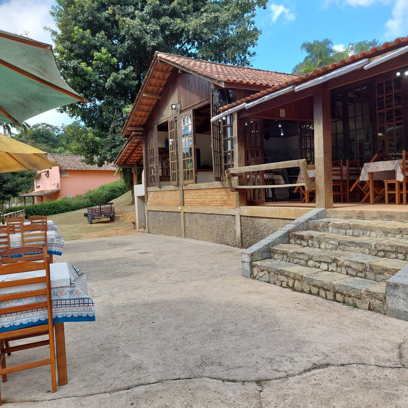 Chácara à venda Ipiabas com 18m² e 7 quartos por R$ 2.300.000 - 1743463965-img-20240111-wa0045.jpg