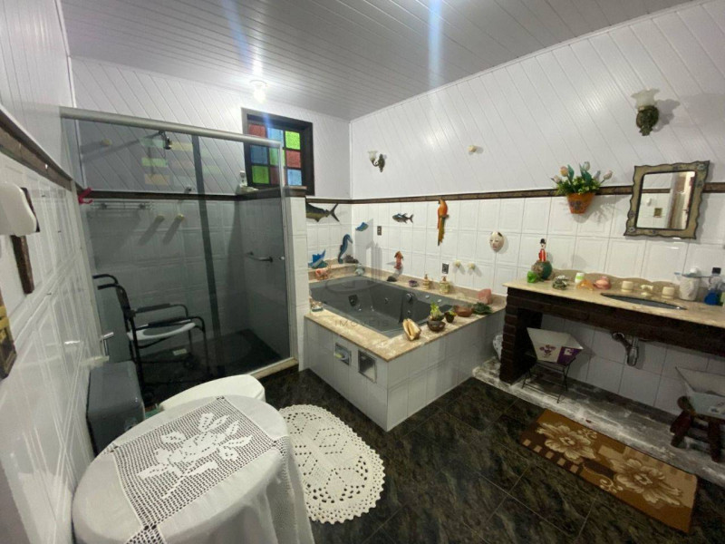 Chácara à venda Ipiabas com 18m² e 7 quartos por R$ 2.300.000 - 1825997236-img-20240111-wa0071.jpg