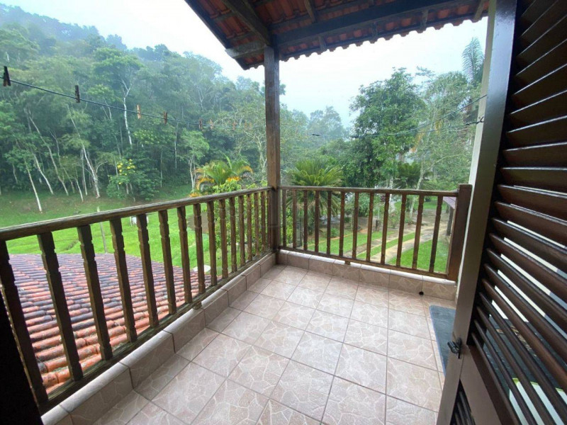 Chácara à venda Ipiabas com 18m² e 7 quartos por R$ 2.300.000 - 37275549-img-20240111-wa0102.jpg