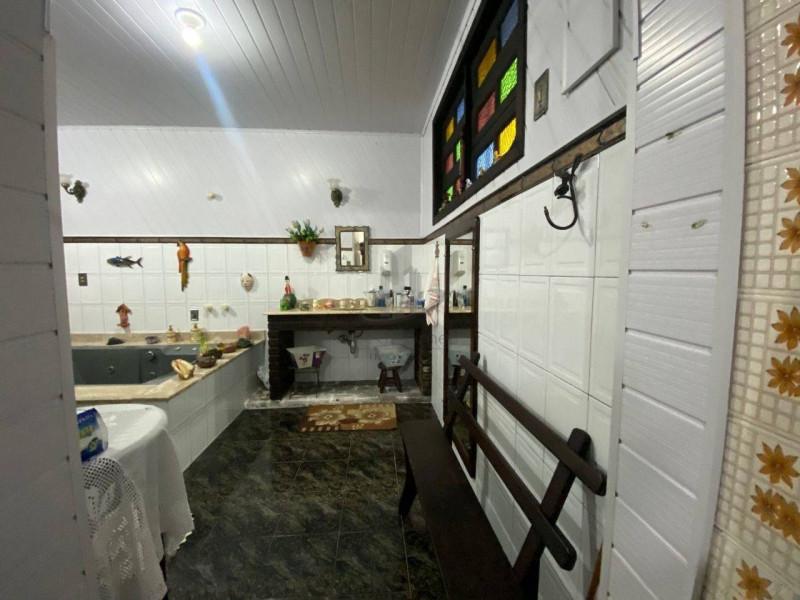 Chácara à venda Ipiabas com 18m² e 7 quartos por R$ 2.300.000 - 558117567-img-20240111-wa0070.jpg