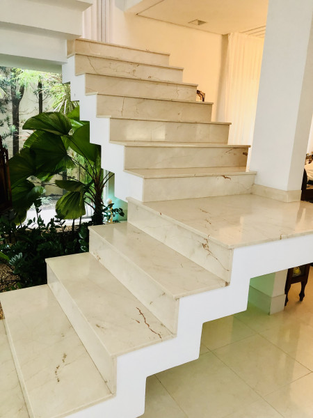 Casa à venda MORADA DA COLINA com 460m² e 4 quartos por R$ 5.000.000 - 1910416161-img-1158.jpeg