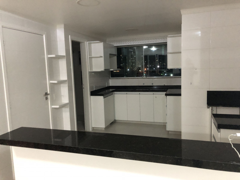 Apartamento à venda Ponta Negra com 97m² e 3 quartos por R$ 408.000 - 156586878-img-4976.jpeg