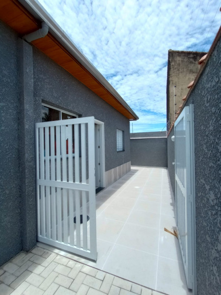 Casa de condomínio à venda Gaivota com 103m² e 2 quartos por R$ 350.000 - 1796399689-img-20230403-wa0062.jpg