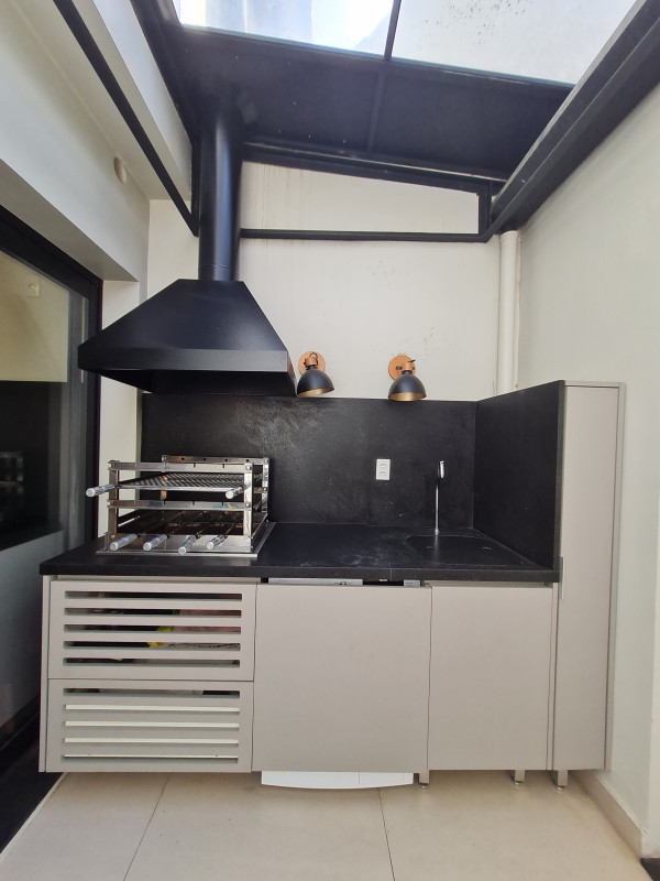 Casa à venda Chácara Santo Antônio (Zona Sul) com 120m² e 2 quartos por R$ 1.020.000 - 1345623960-j-lavanderia-1.jpg