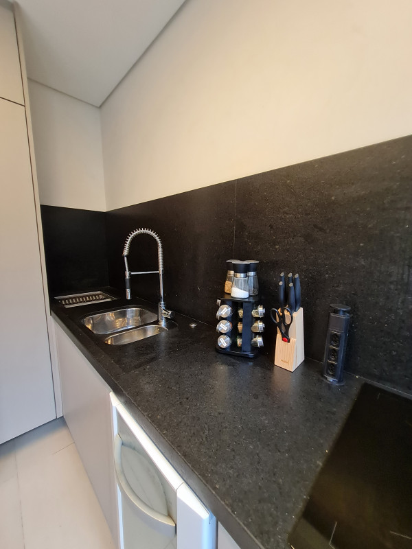 Casa à venda Chácara Santo Antônio (Zona Sul) com 120m² e 2 quartos por R$ 1.020.000 - 1491435084-h-cozinha-4.jpg