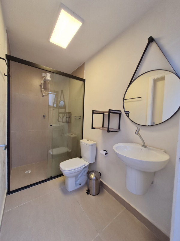 Casa à venda Chácara Santo Antônio (Zona Sul) com 120m² e 2 quartos por R$ 1.020.000 - 2046207490-m-banheiro-social.jpg