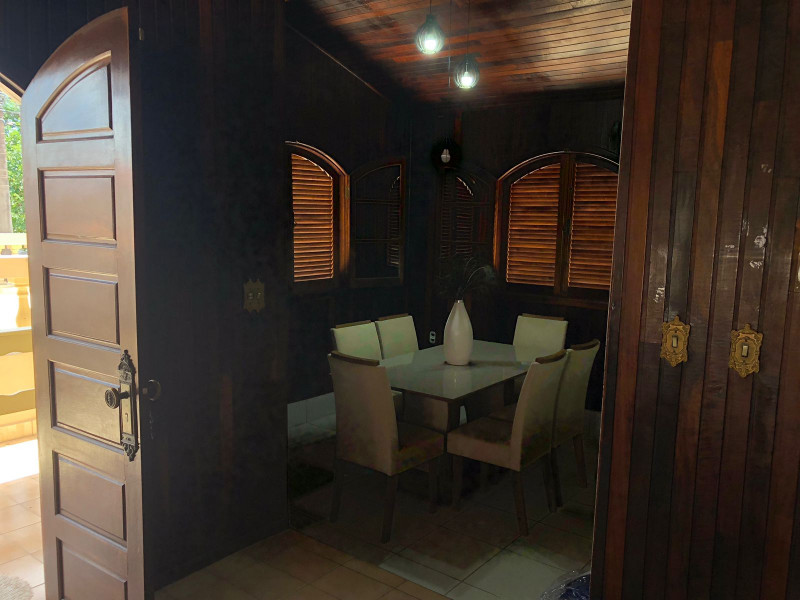 Casa à venda Jardim Rosalia Alcolea com 300m² e 4 quartos por R$ 500.000 - 1009424768-img-20240213-wa0040.jpg