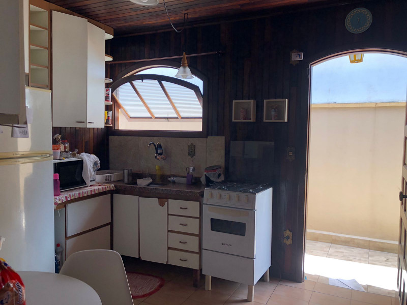 Casa à venda Jardim Rosalia Alcolea com 300m² e 4 quartos por R$ 500.000 - 1077948083-img-20240213-wa0025.jpg