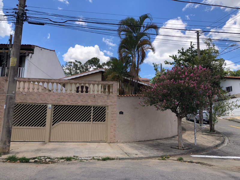Casa à venda Jardim Rosalia Alcolea com 300m² e 4 quartos por R$ 500.000 - 1455697713-img-20240213-wa0046.jpg