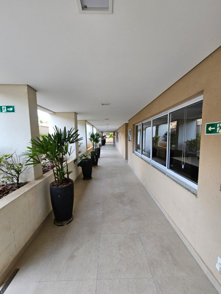 Apartamento à venda Quitaúna com 55m² e 2 quartos por R$ 410.000 - 373905310-cond-corredor-01.jpg