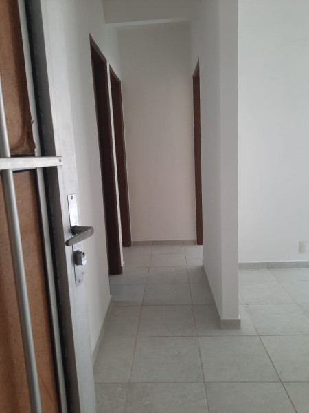 Apartamento à venda Abolição com 48m² e 2 quartos por R$ 175.000 - 1151190192-corredor.jpg