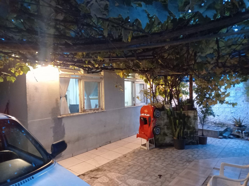 Casa à venda Santa Felicidade com 150m² e 5 quartos por R$ 295.000 - 1257091630-img-20240130-wa0109.jpg