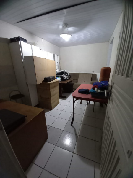 Casa à venda Santa Felicidade com 150m² e 5 quartos por R$ 295.000 - 1274762611-img-20240130-wa0096.jpg