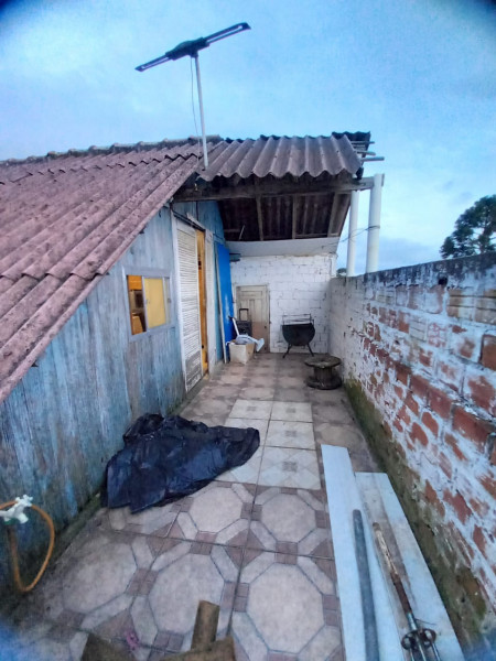 Casa à venda Santa Felicidade com 150m² e 5 quartos por R$ 295.000 - 649675583-img-20240130-wa0113.jpg