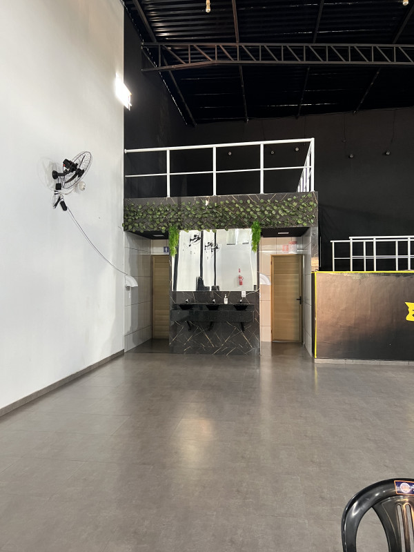 Comercial à venda Centro com 437m² e 1 quarto por R$ 1.000.000 - 1263799999-img-0883.jpeg