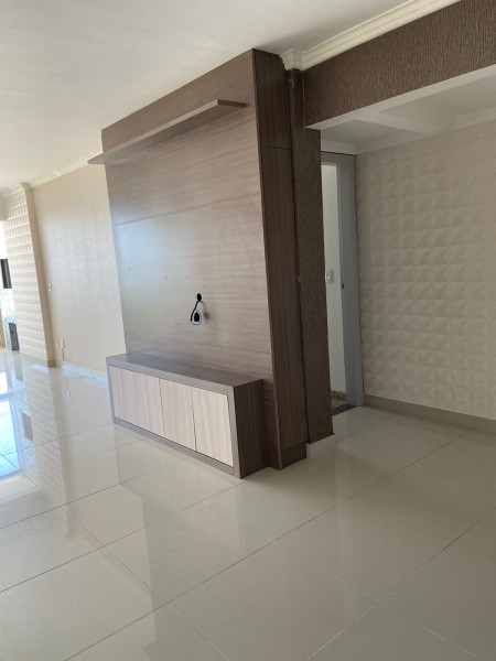 Apartamento à venda Centro com 241m² e 4 quartos por R$ 4.000.000 - 282527478-img-20240216-wa0010.jpg