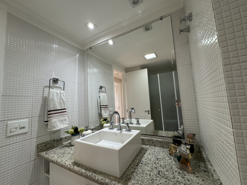 Apartamento à venda Parque Jaçatuba com 72m² e 3 quartos por R$ 560.000 - 678288189-img-8319.jpeg