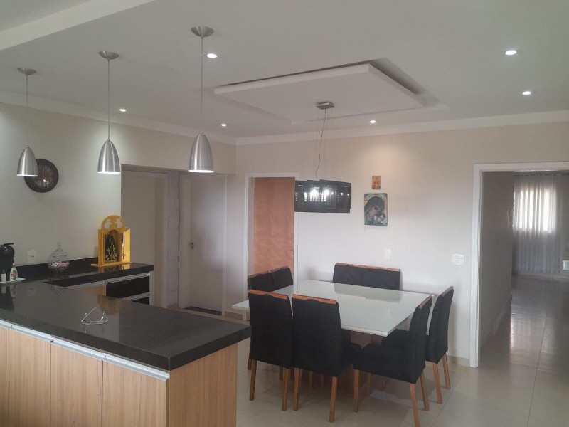 Casa à venda Portal da Santa Fe com 250m² e 4 quartos por R$ 790.000 - 2057549099-img-20240113-wa0015.jpg