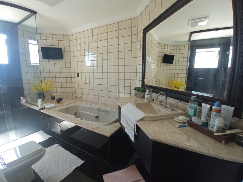 Apartamento à venda Centro com 236m² e 4 quartos por R$ 2.100.000 - 1798802473-inbound8194836318435238783.jpg