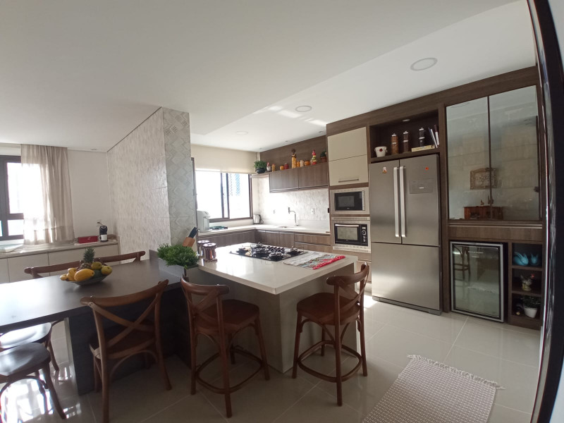 Apartamento à venda Centro com 236m² e 4 quartos por R$ 2.100.000 - 2111228463-inbound4562538029980025680.jpg