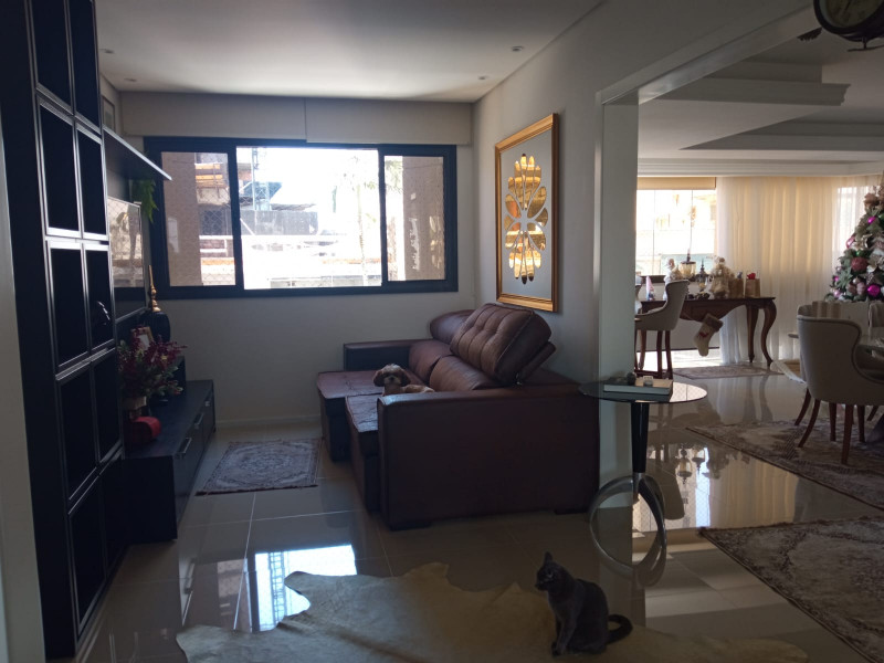 Apartamento à venda Centro com 236m² e 4 quartos por R$ 2.100.000 - 439599008-inbound8146802731145445743.jpg