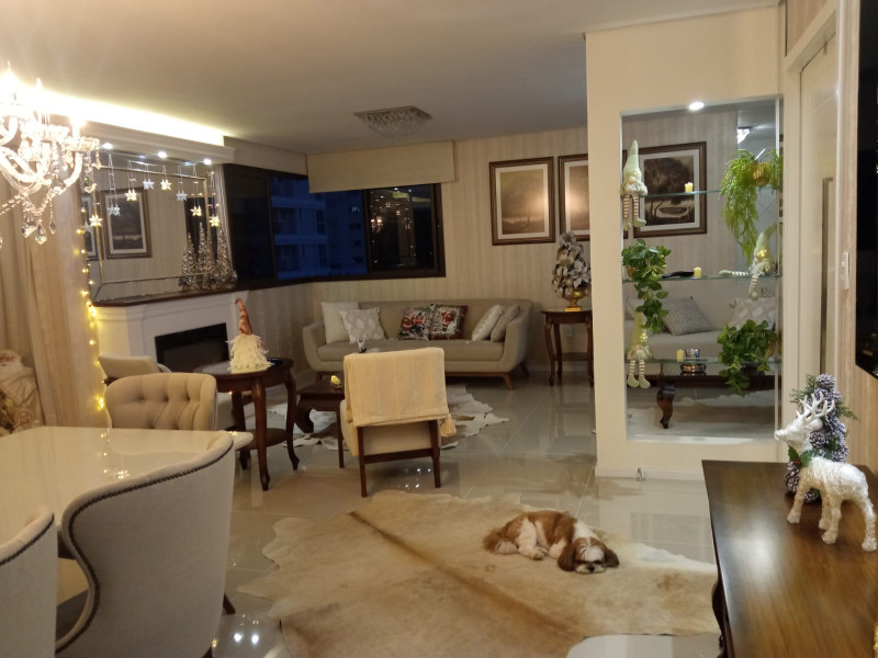 Apartamento à venda Centro com 236m² e 4 quartos por R$ 2.100.000 - 447047673-inbound2686319875221644813.jpg