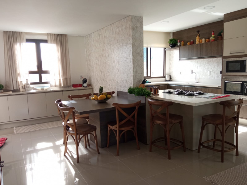 Apartamento à venda Centro com 236m² e 4 quartos por R$ 2.100.000 - 805805915-inbound6047439181477951943.jpg