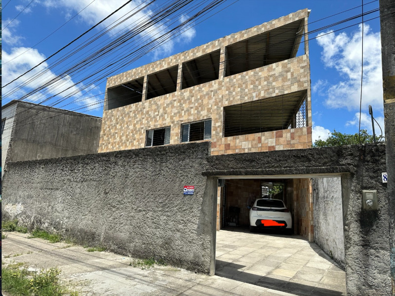 Casa à venda Torrões com 650m² e 4 quartos por R$ 850 - 834655129-be0db438-3d6a-452f-827a-3a61fd5cbd04.jpeg
