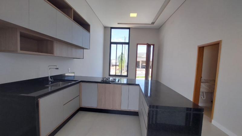 Casa de condomínio à venda centro com 140m² e 3 quartos por R$ 1.050.000 - 1843171342-02.jpeg