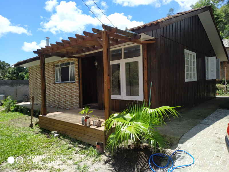 Casa à venda Centro com 110m² e 2 quartos por R$ 269.000 - 194977534-img-20240219-124835.jpg