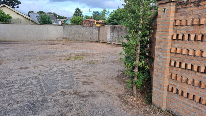 Terreno à venda Getúlio Vargas com 544m² e 1 quarto por R$ 750.000 - 1463055908-object-remover-1708379763294.png