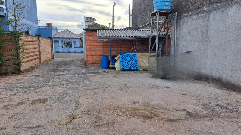 Terreno à venda Getúlio Vargas com 544m² e 1 quarto por R$ 750.000 - 514518560-object-remover-1708379970469.png