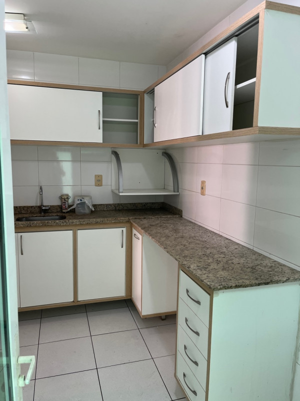 Apartamento à venda Parque Turf Club com 85m² e 2 quartos por R$ 265.000 - 1816696424-cozinha-1.jpg