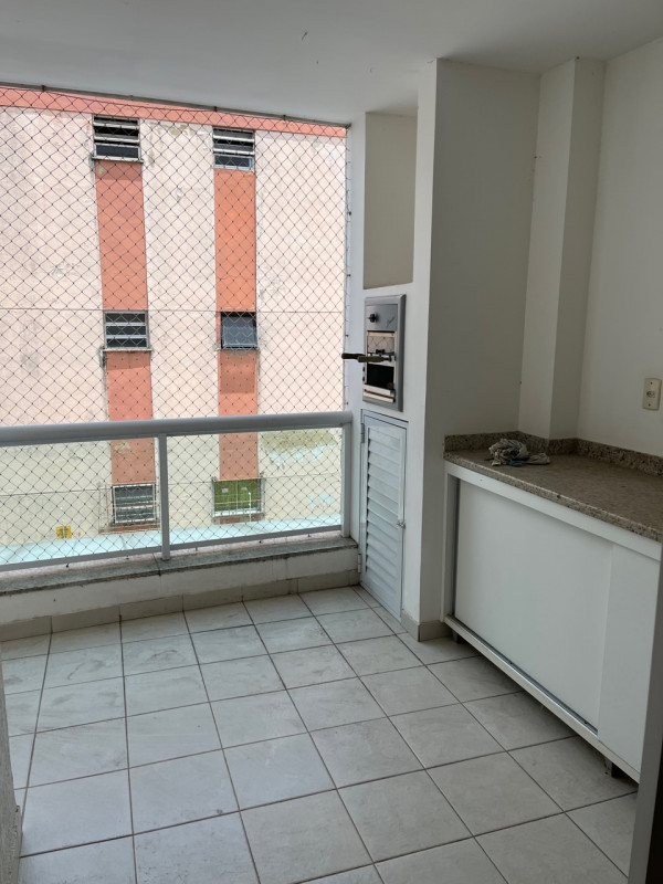 Apartamento à venda Parque Turf Club com 85m² e 2 quartos por R$ 265.000 - 621905667-varanda-1.jpg